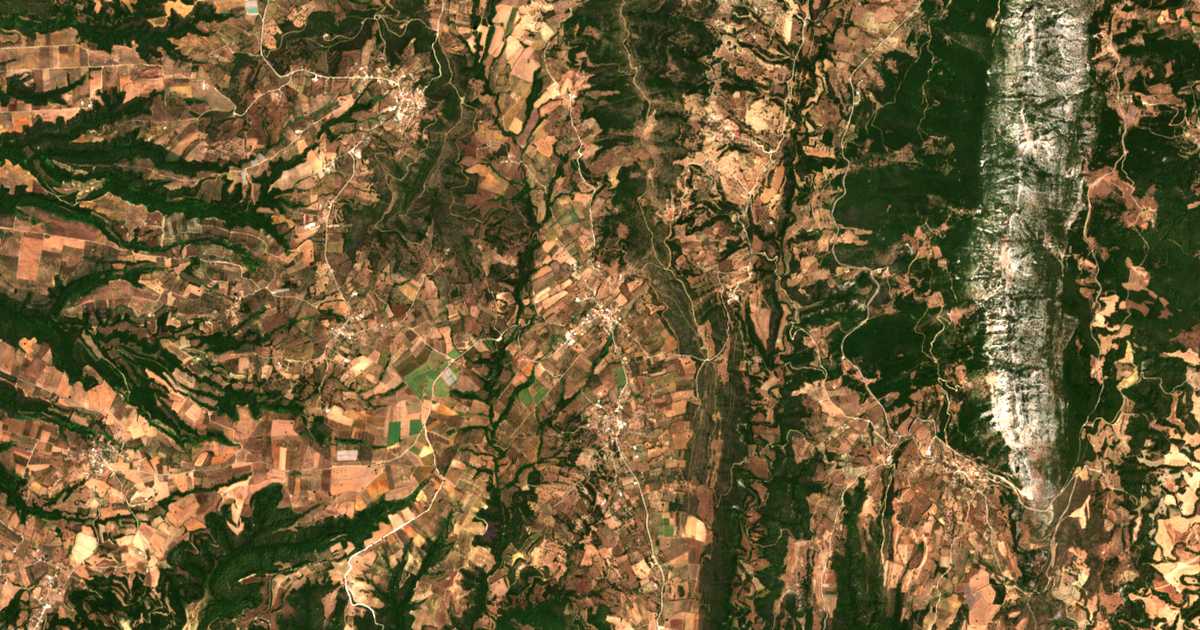 Carte satellite de Áno Velitsaí