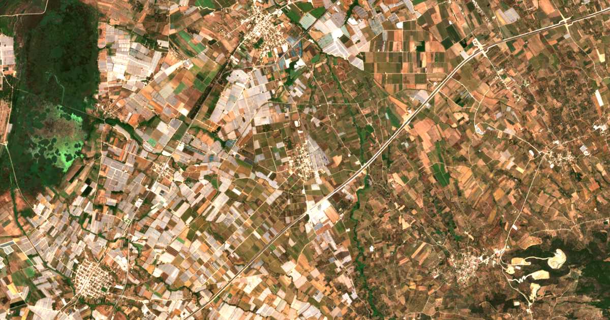 Carte satellite de Apideón