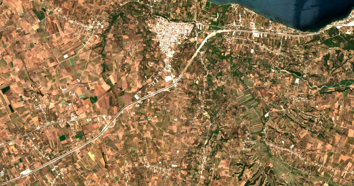 Carte satellite de Kápeli
