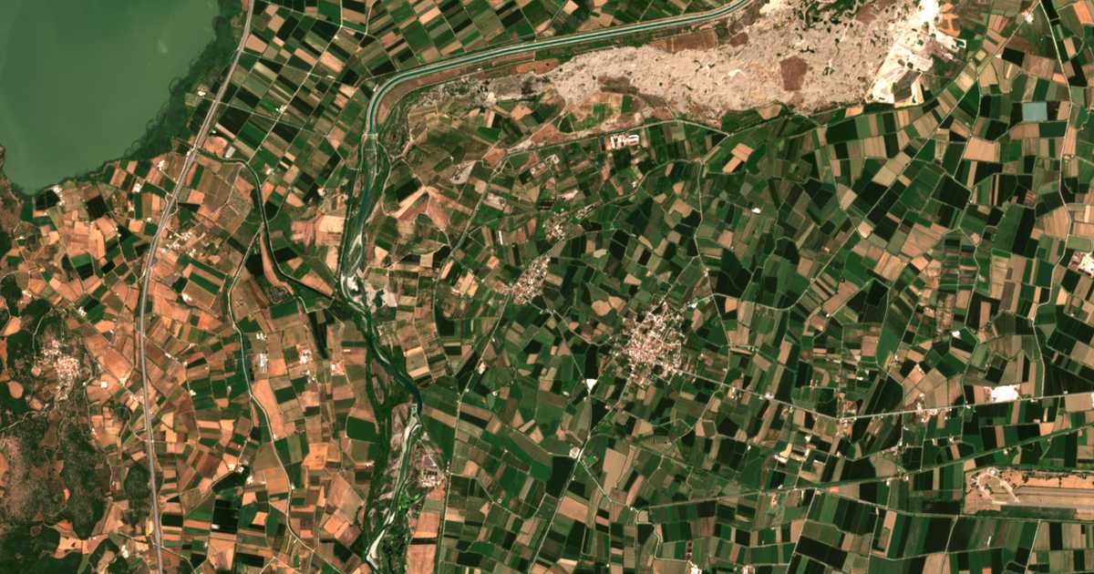Carte satellite de Ágios Geórgios