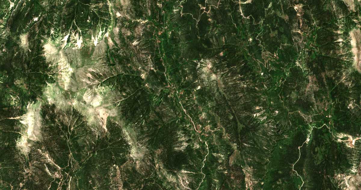 Carte satellite de Káto Lampírion
