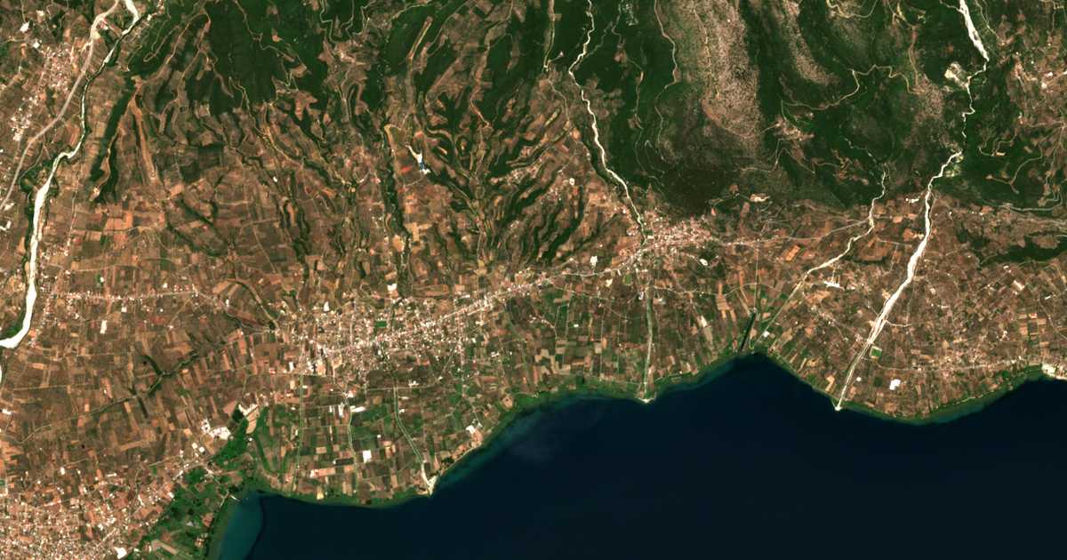 Carte satellite de Káto Tragána