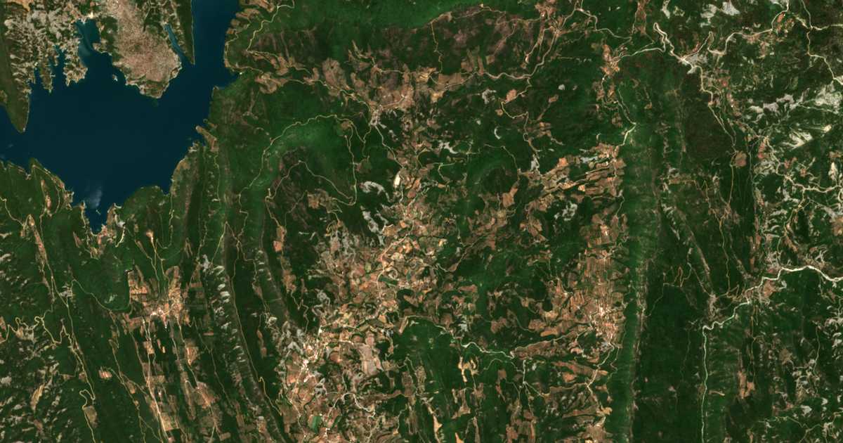 Carte satellite de Kelanítis