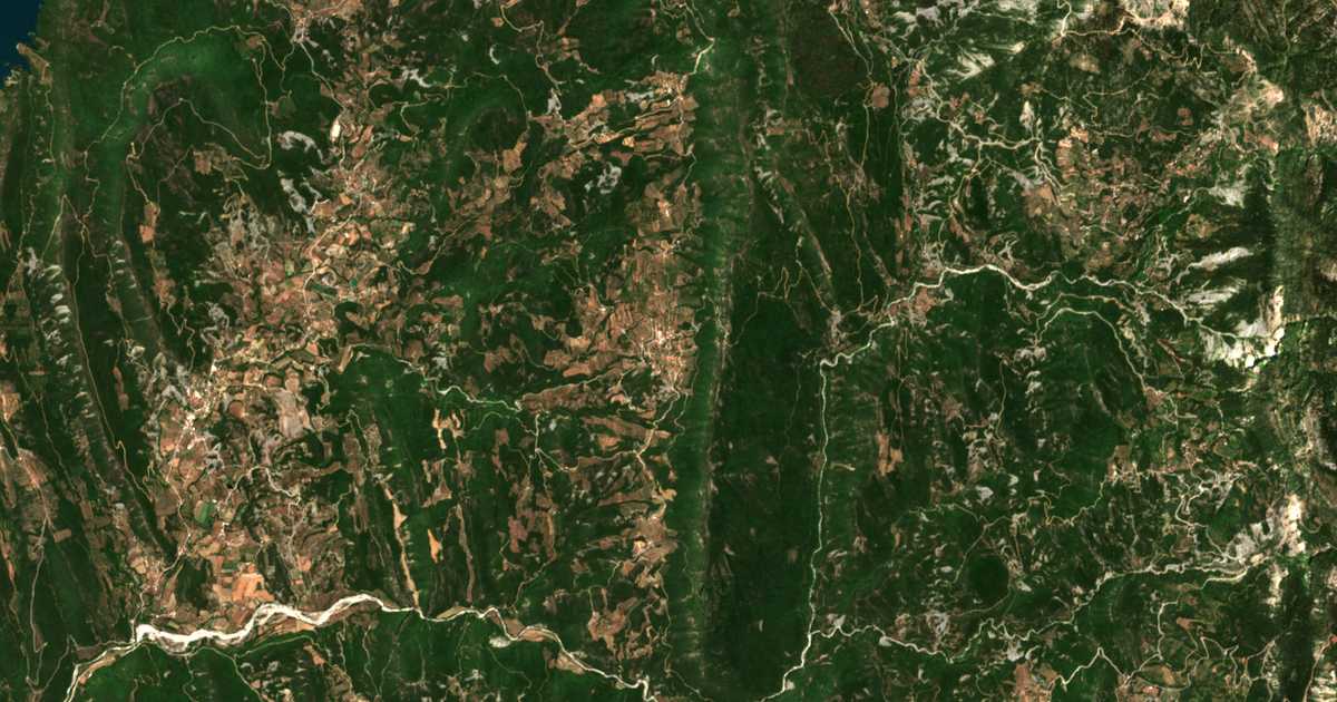 Carte satellite de Kypárissos