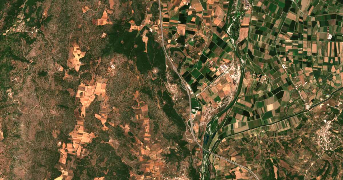 Carte satellite de Rígani