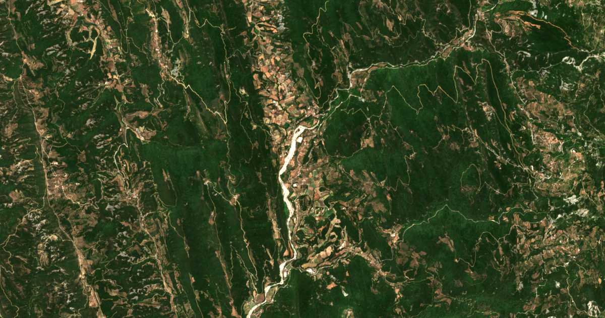 Carte satellite de Skouterá