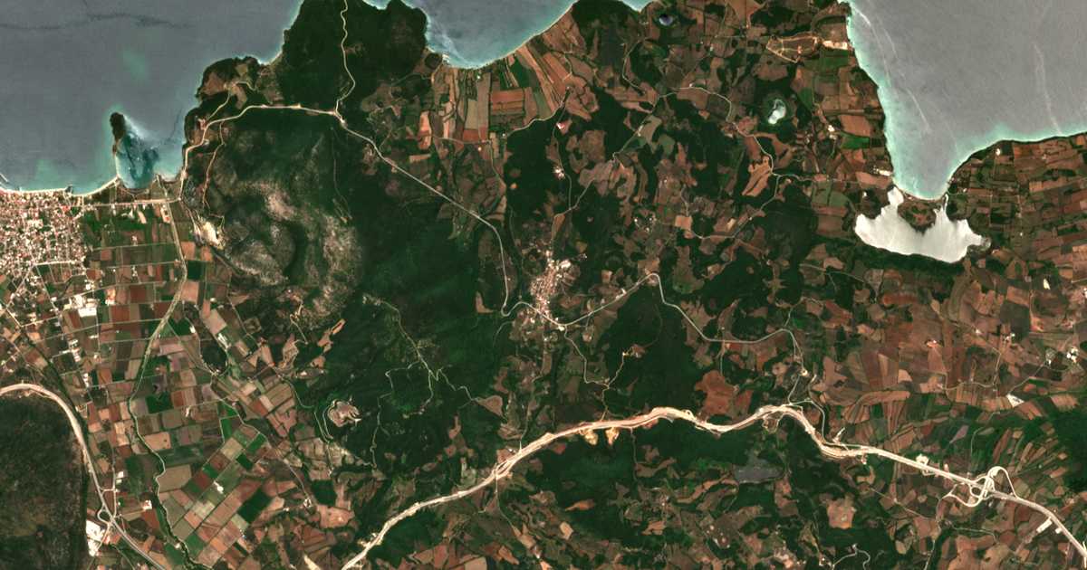 Carte satellite de Paliámpela
