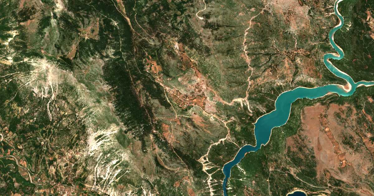Carte satellite de Perdikákion