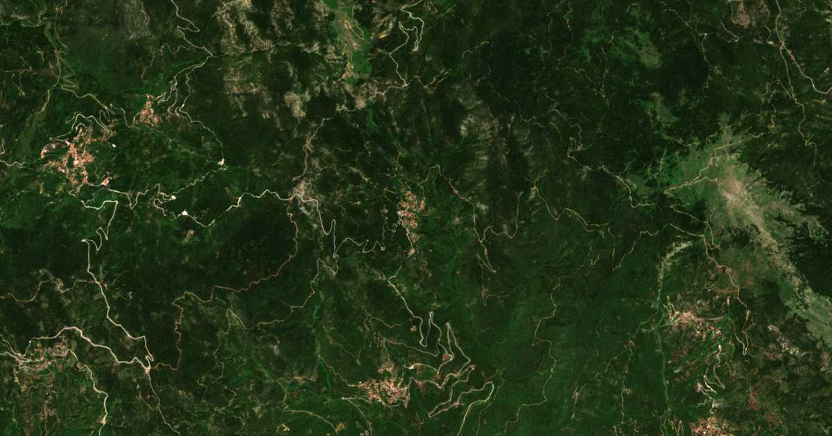 Carte satellite de Elatoú
