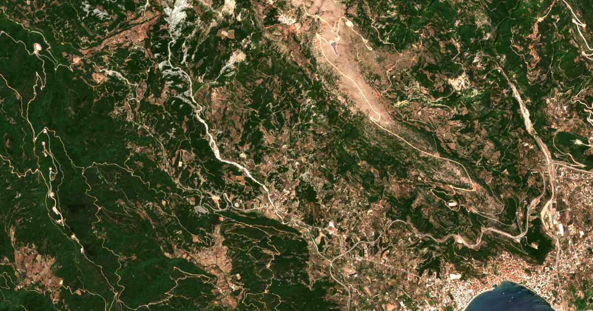 Carte satellite de Káto Afroxyliá