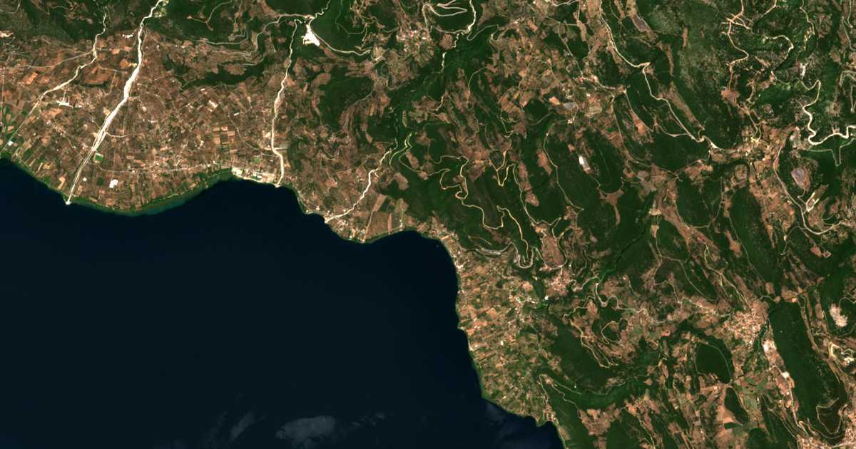 Carte satellite de Pérevos