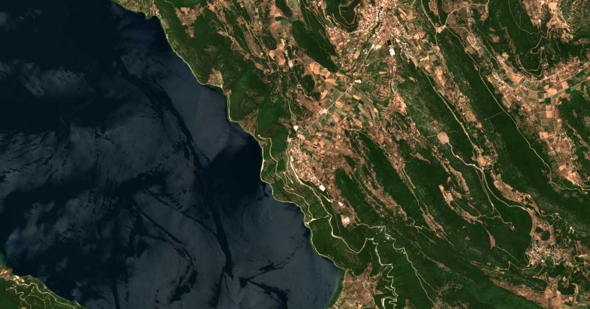 Carte satellite de Petrochórion