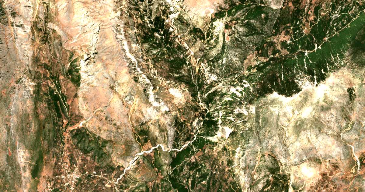 Carte satellite de Várnakas