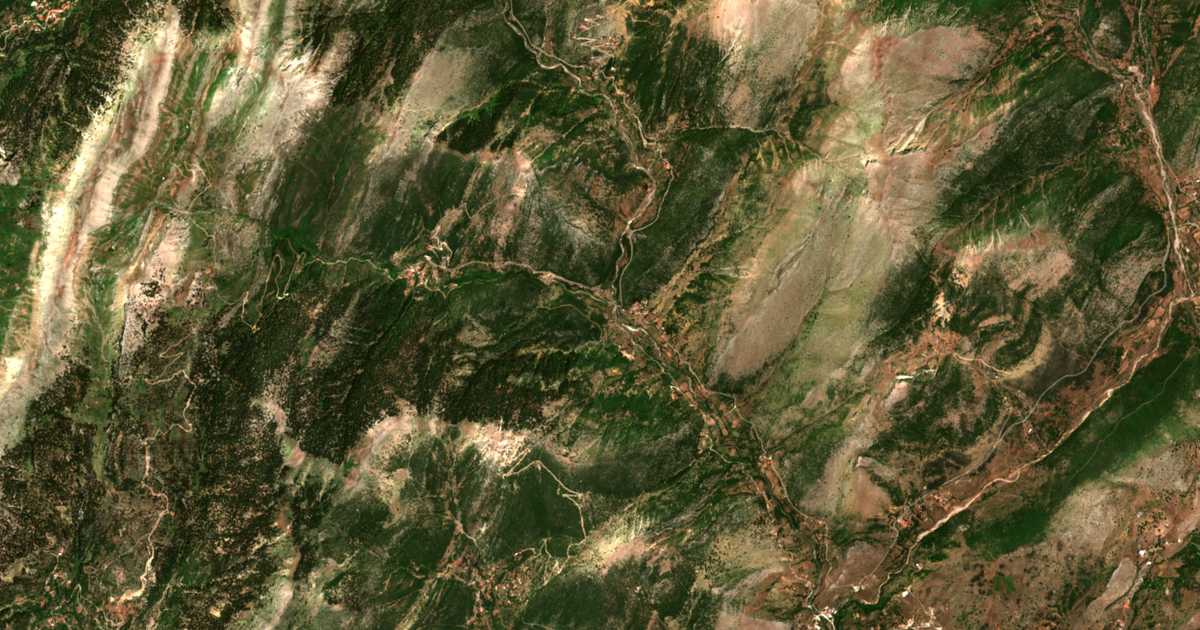 Carte satellite de Kalývia Astrá
