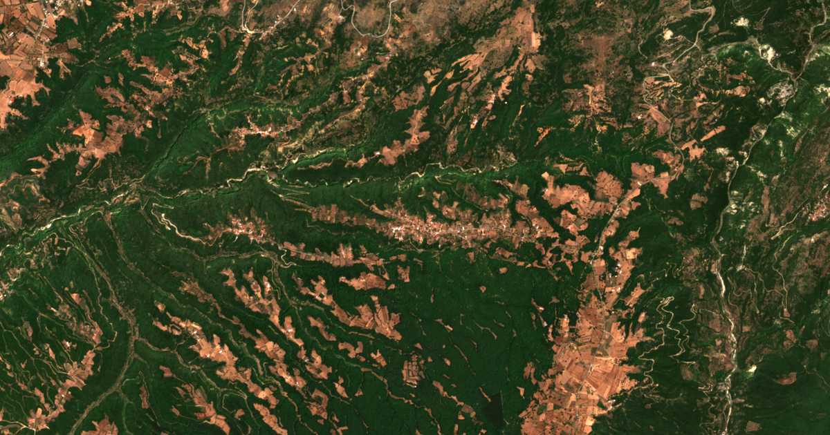 Carte satellite de Koúmanis