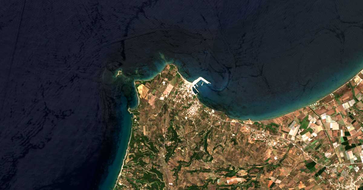 Carte satellite de Kyllíni