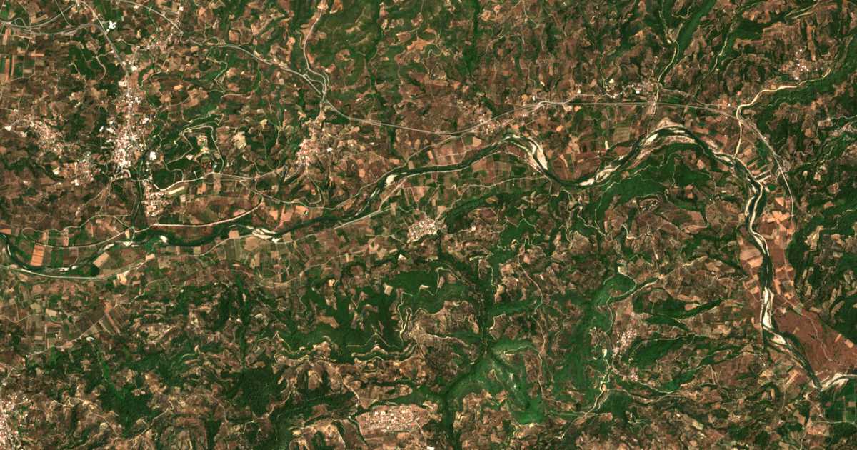 Carte satellite de Néa Kalyvákia