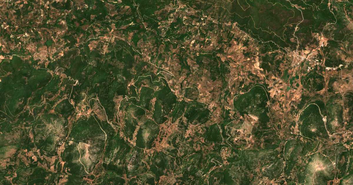 Carte satellite de Vrestón