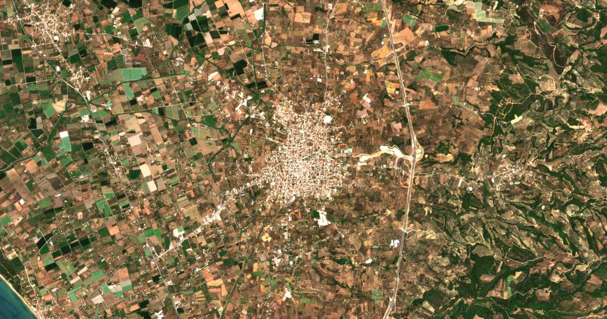 Carte satellite de Amaliáda