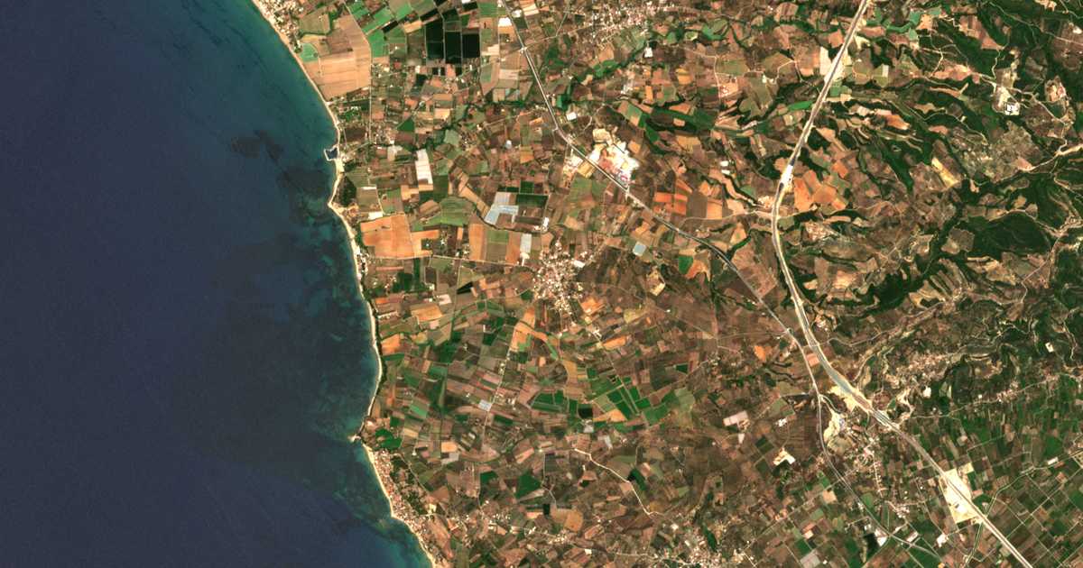 Carte satellite de Dounaíika