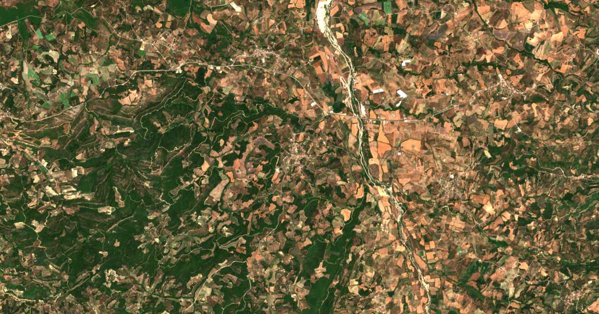 Carte satellite de Oinói