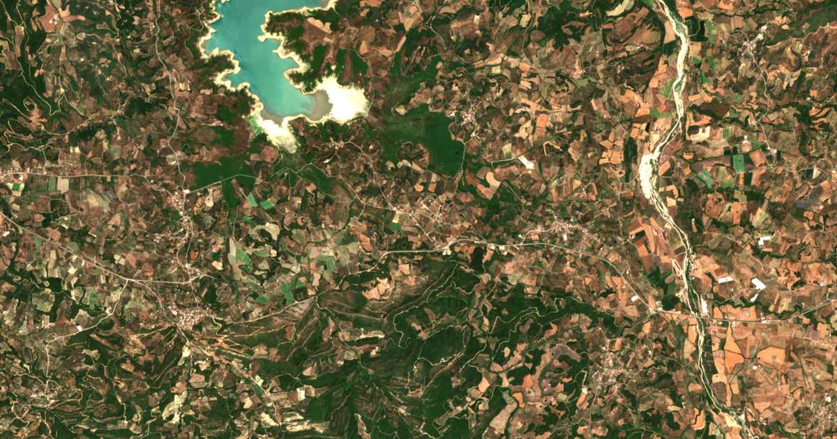 Carte satellite de Oraía