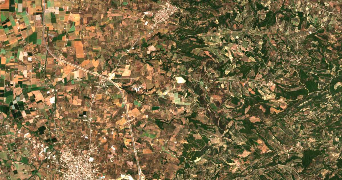 Carte satellite de Tsichléika