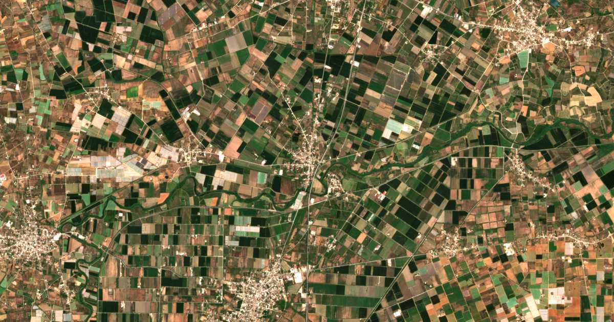 Carte satellite de Kavásila