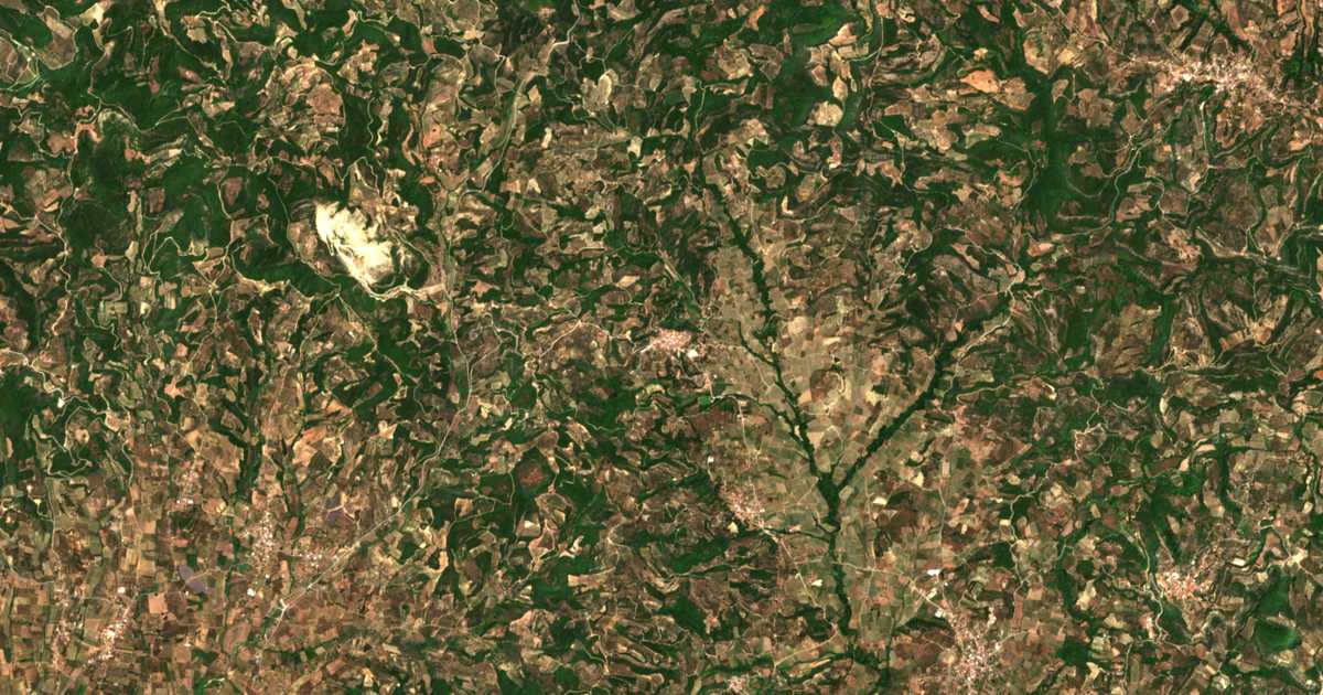 Carte satellite de Cheimadión