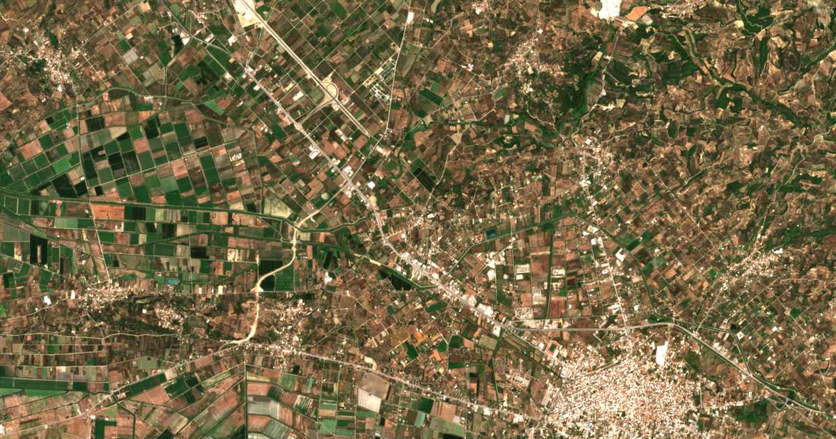 Carte satellite de Lastaiika