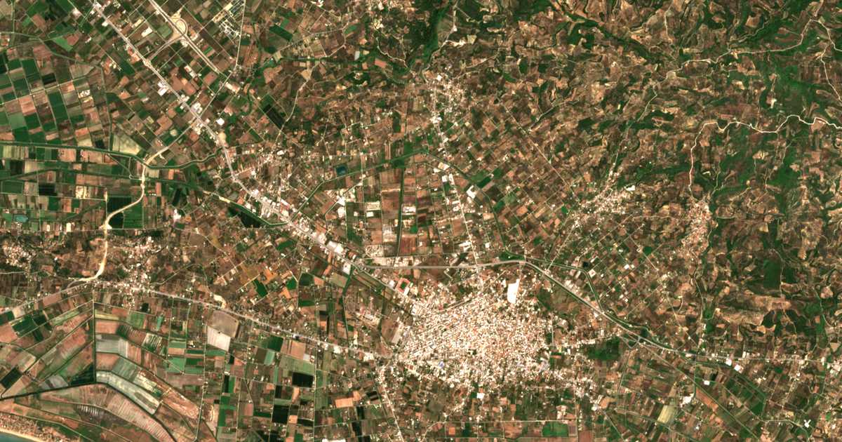 Carte satellite de Syntriáda