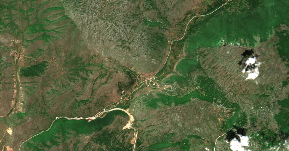 Carte satellite de Krystallopigí