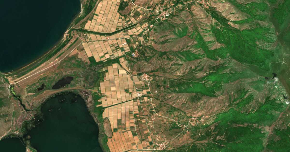 Carte satellite de Platý