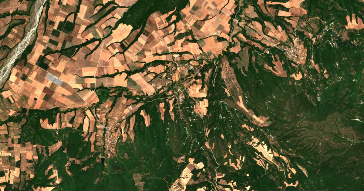 Carte satellite de Trifýllion
