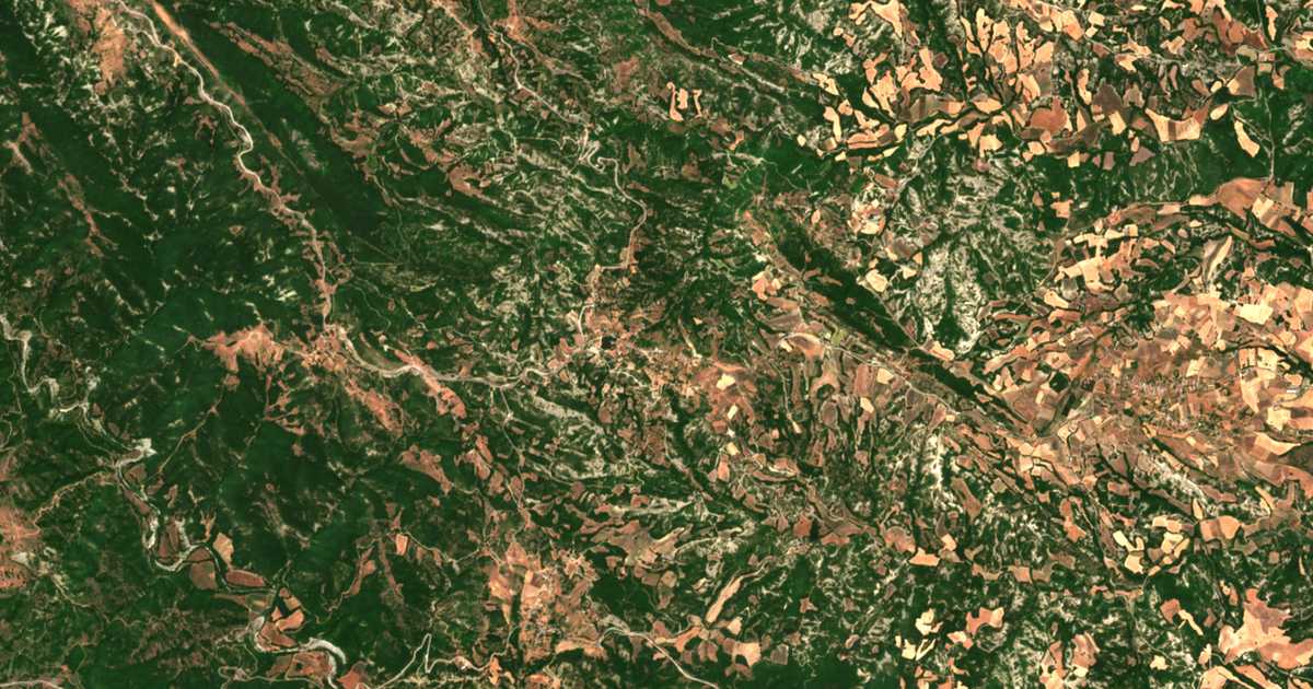 Carte satellite de Kaliráchi
