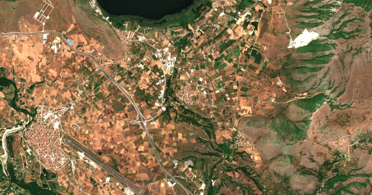 Carte satellite de Ampelókipoi