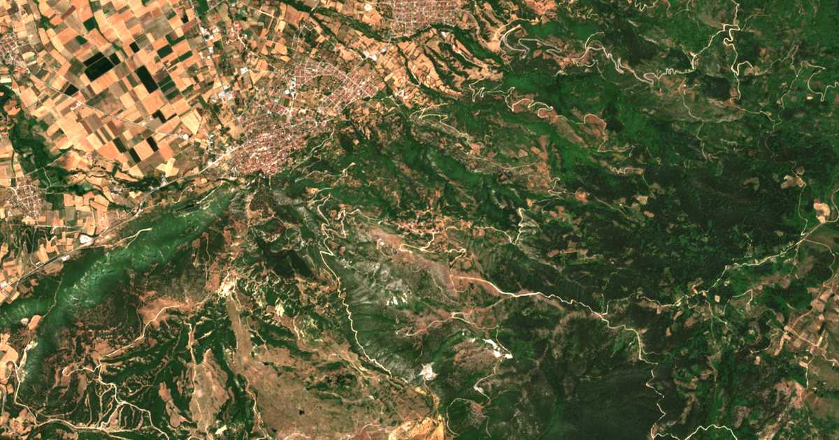 Carte satellite de Kastaniá