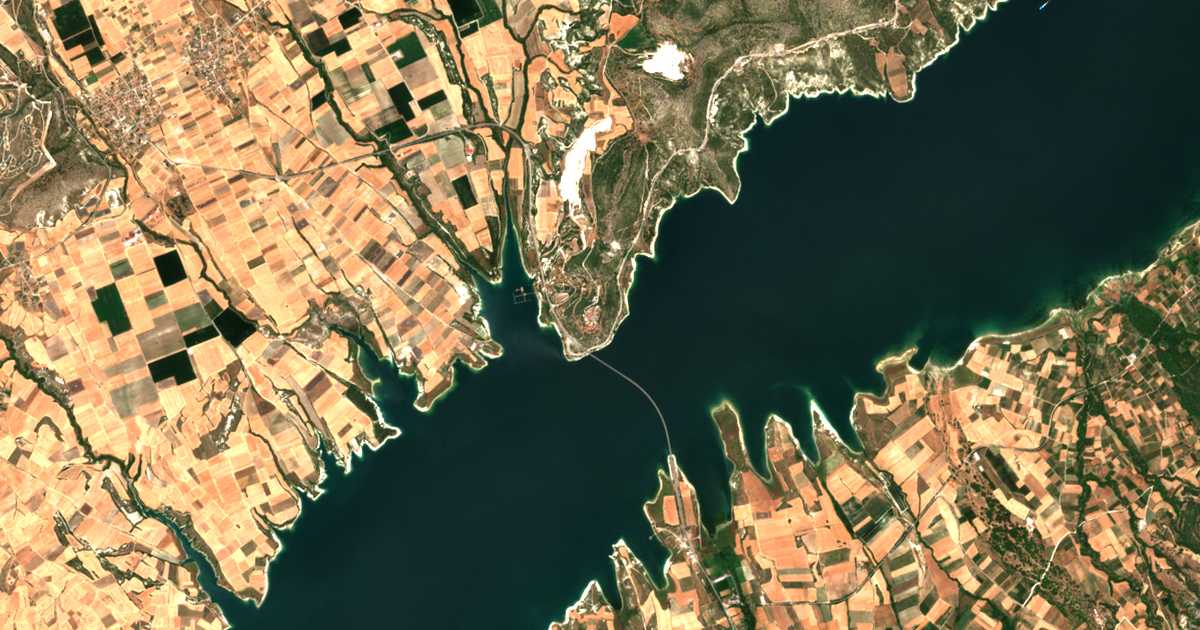 Carte satellite de Neráida