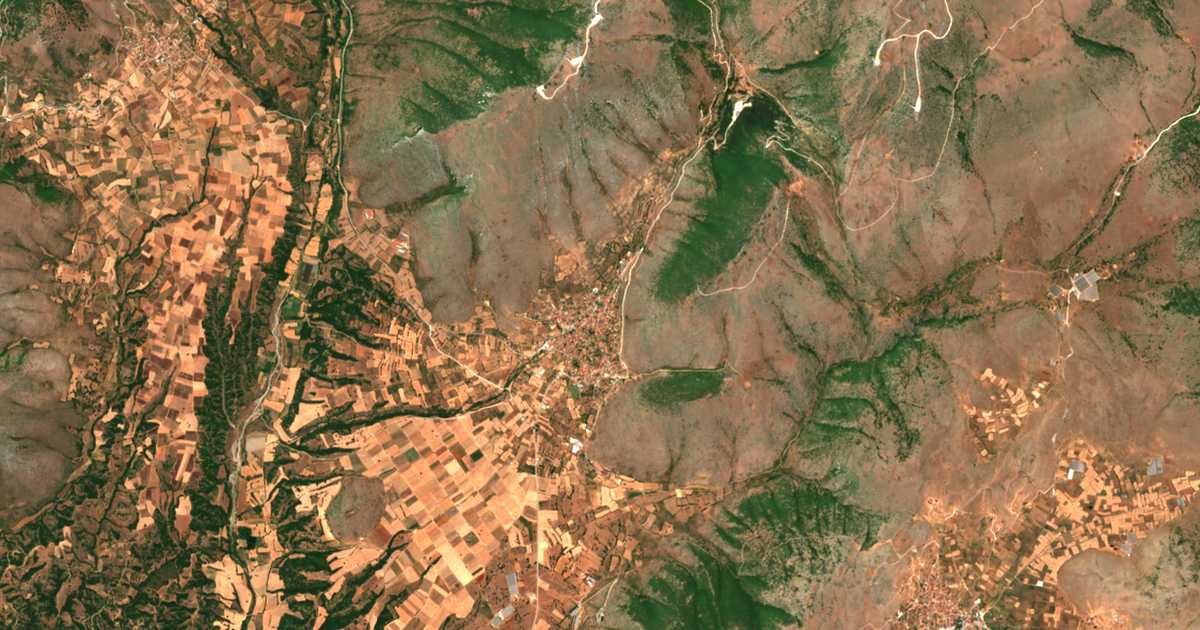Carte satellite de Erátyra