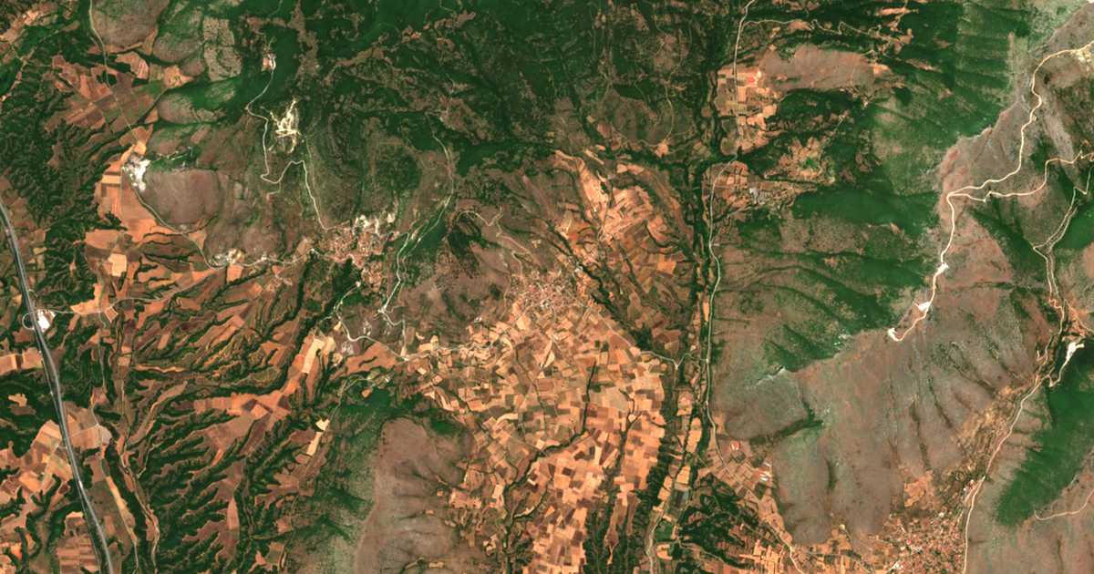 Carte satellite de Pelekános